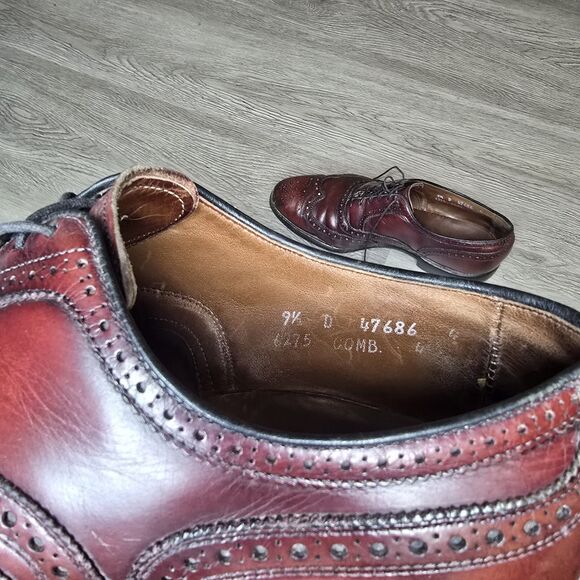 Allen Edmonds McAllister Wingtip Shoe Size 9.5 D Men Made In USA Burgundy Oxford main image 9